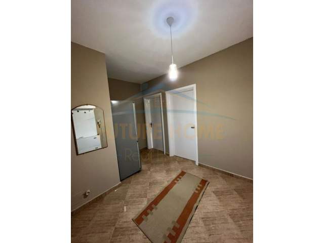 Durres, shitet apartament 2+1 Kati 3, 100 m² 58.000 Euro (PISHAT E BUTA,GOLEM)