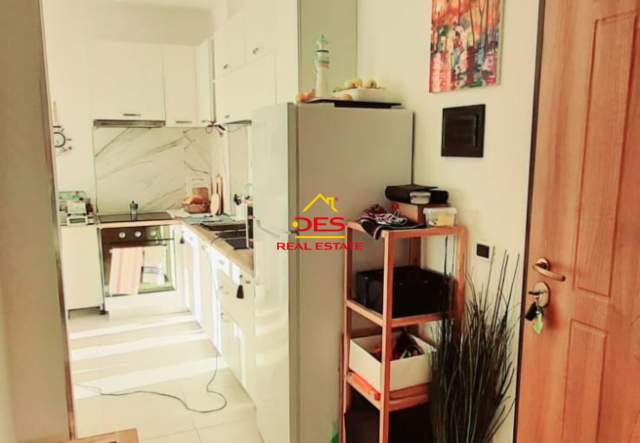 Vlore, shitet apartament Kati 3, 56 m² 75.000 Euro (Rruga Dhimiter Konomi, Vlore)