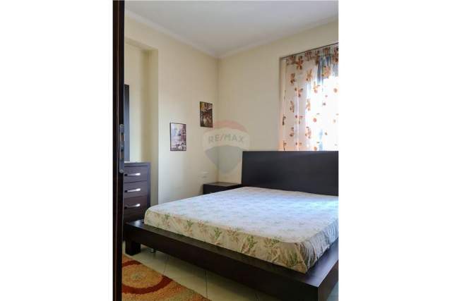 Tirane, jepet me qera apartament Kati 3, 90 m² 500 Euro (kompleksi deliorgji)