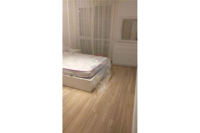 Tirane, jepet me qera apartament 90 m² 500 Euro