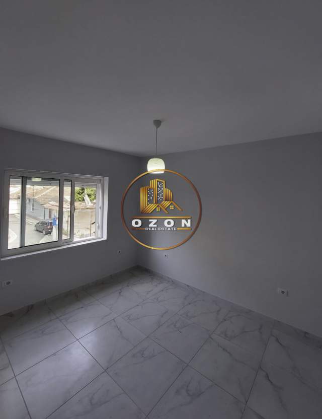 Tirane, jepet me qera apartament 3+1+A+BLK Kati 1, 96 m² 450 Euro (Myslym Shyri)