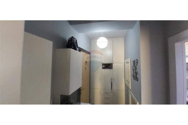Tirane, jepet me qera apartament 85 m² 500 Euro (kodra diellit)