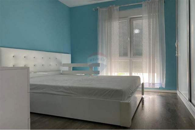 Tirane, jepet me qera apartament 2+1+BLK 80 m² 500 Euro (21 dhjetori)