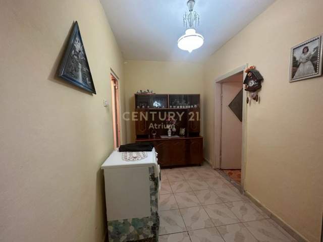 Tirane, shitet apartament 1+1+BLK Kati 1, 54 m² 49.900 Euro (Rruga Ali Demi)