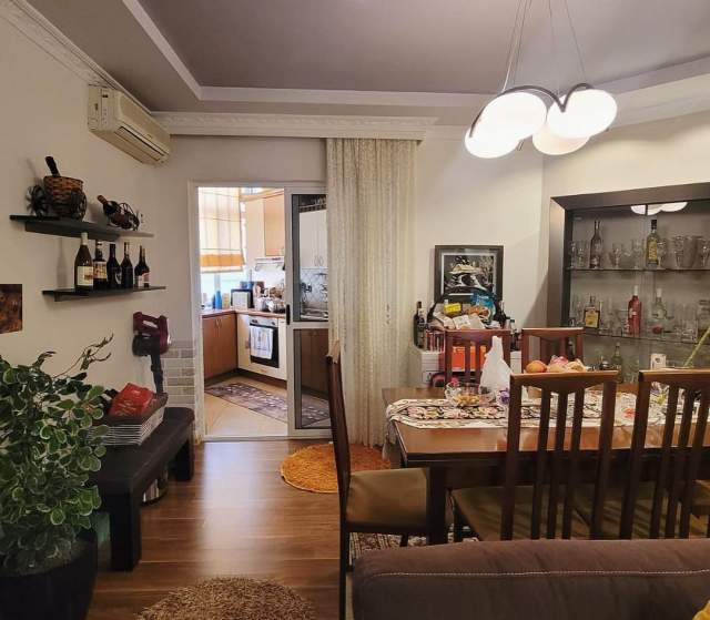 Tirane, shitet apartament 2+1 Kati 8, 84 m² 145.000 Euro (Rr. Bilal Golemi)