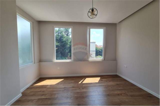Tirane, shitet apartament 1+1+A+BLK Kati 2, 54 m² 93.000 Euro (Rruga e Elbasanit)