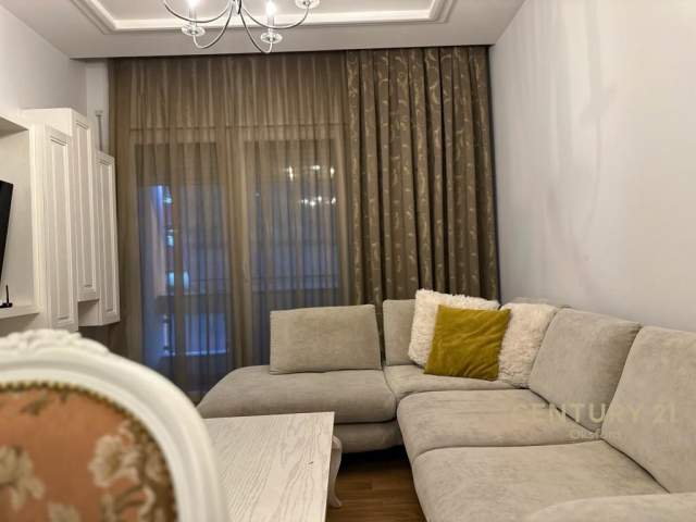 Tirane, shitet apartament 2+1 Kati 8, 114 m² 220.000 Euro (rruga e kavajes)