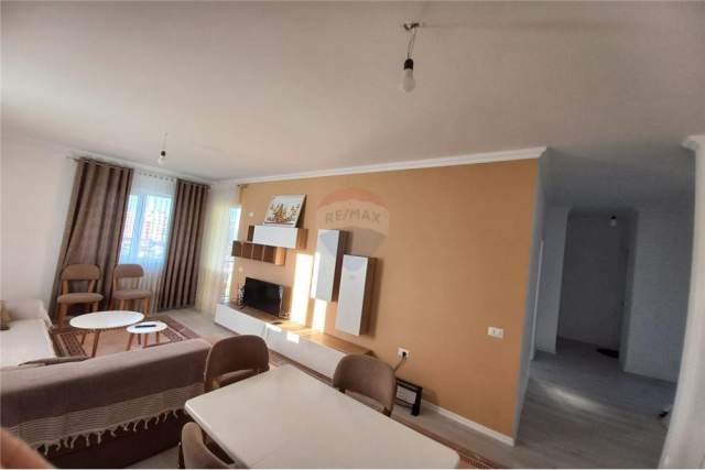 Tirane, jepet me qera apartament 2+1 Kati 2, 110 m² 600 Leke (Astir)