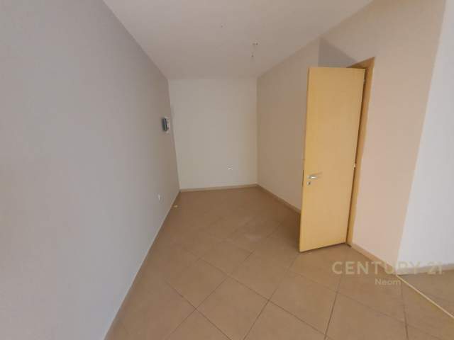 Tirane, jepet me qera ambjent biznesi Kati 0, 59 m² 300 Euro (Liqeni i Thatë)