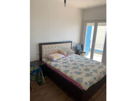 Shitet, Apartament 2+1+2, në Dhermi. AREA40302