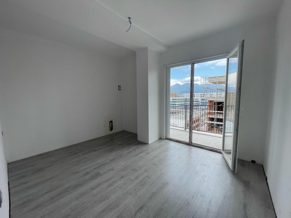 Apartament - Në Shitje - Univers City, QTU, Shqipëri