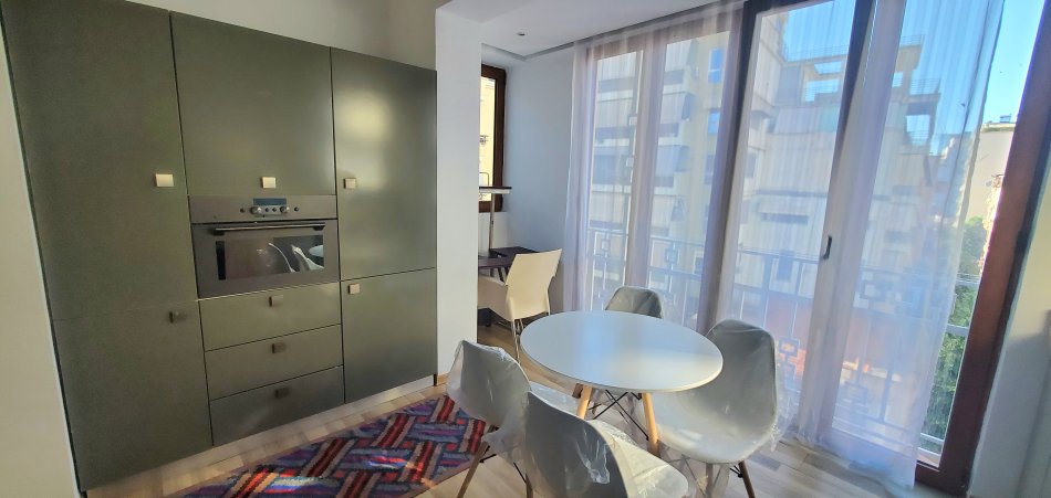 Tirane, jepet me qera 1+1+Ballkon Kati 6, 65 m² 650 € (Myslym Shyri)