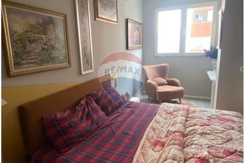 Tirane, shitet apartament 2+1 Kati 3, 110 m² 130.000 € (Yzberisht)