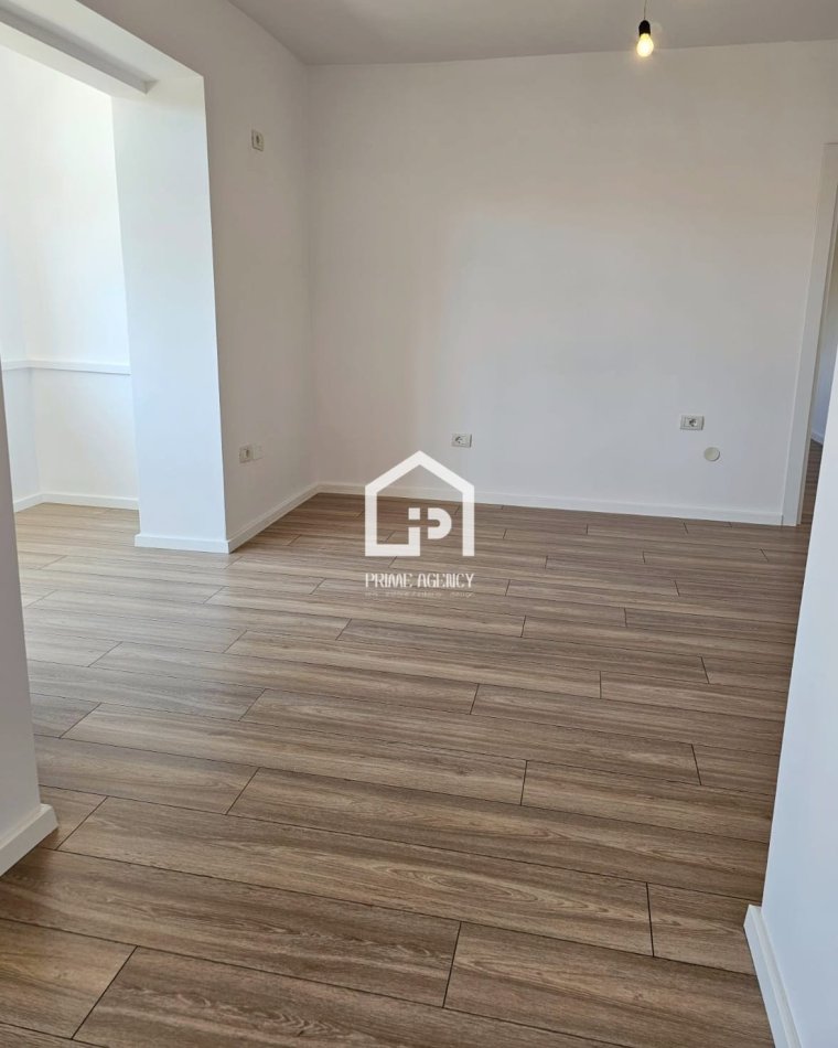 Shitet: Apartament 1+1 /Zona : Xhamia e Tabakëve
