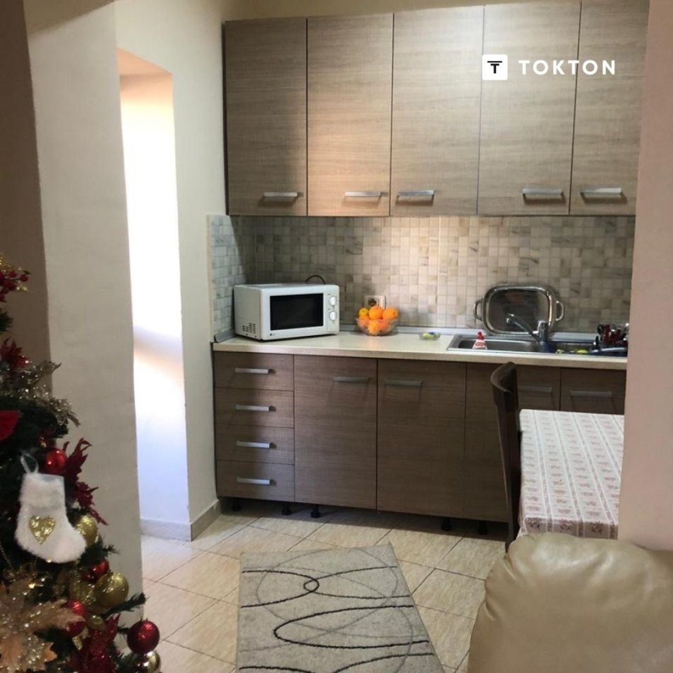 Tirane, shitet apartament 2+1 Kati 3, 72 m² 113.000 € (Tregu Elektrik, Tiranë, TT 1457)