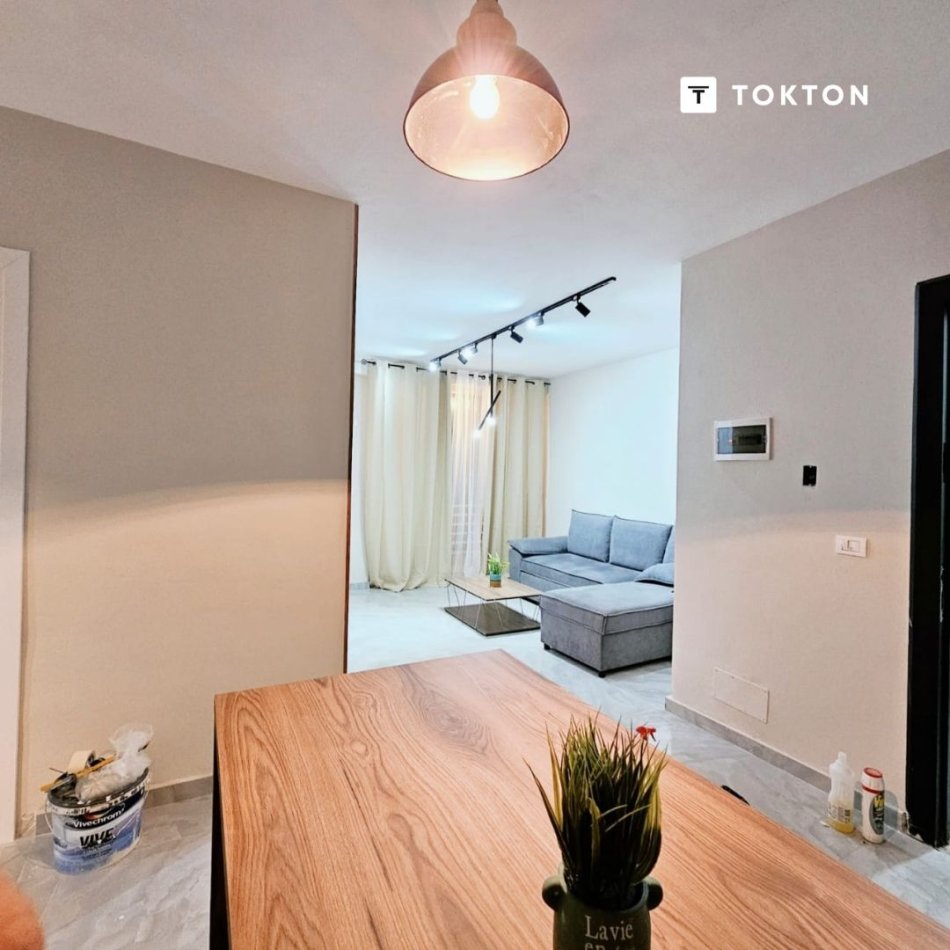 Tirane, shitet apartament 2+1 Kati 1, 75 m² 84.900 € (Rruga e Dajtit, Fresku, Tiranë, TT 1480)