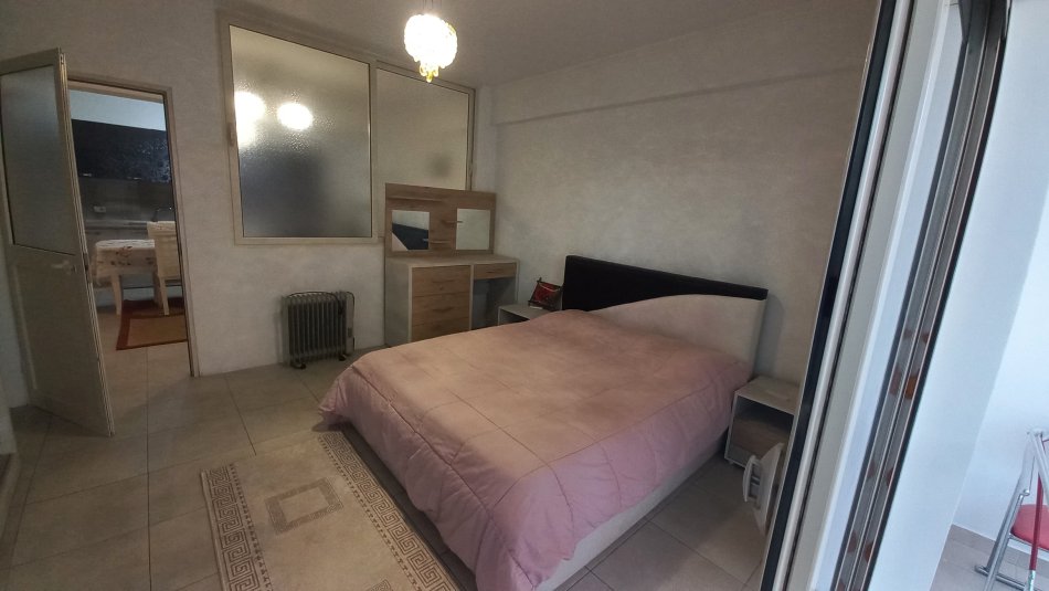 Tirane, shitet apartament 1+1+Ballkon , 71 m² 105.000 € (Casa Italia)