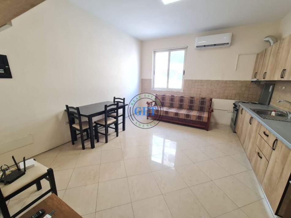 Durres, shitet apartament 1+1 Kati 3, 76 m² 80.000 € (OKAZION!! SHITET APARTAMENT 1+1, NE VOLLGA, DURRES.)
