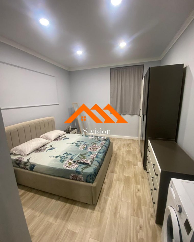 Durres, jepet me qera apartament 1+1 Kati 0, 400 € (Vollga,Rruga Anastas Durrsaku)
