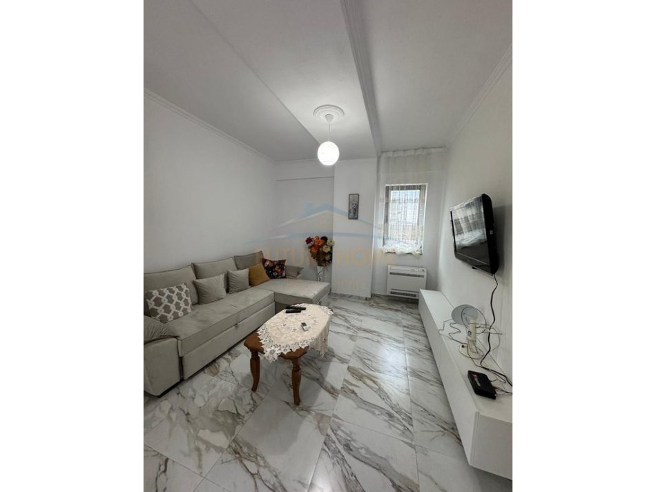 Tirane, shitet 2+1 , 102 m² 205.000 € (FUSHA AVIACIONIT)