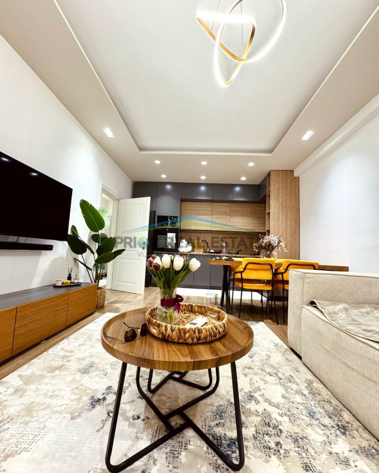 Tirane, shitet apartament 2+1 Kati 1, 104 m² 210.000 € (Ali Demi)