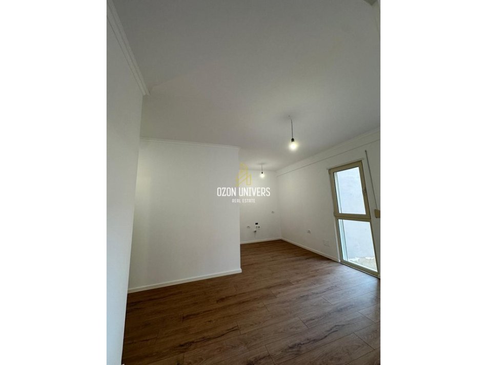 Tirane, shitet apartament 1+1 Kati 2, 43 m² 120.000 € (Prokuroria e Tiranes)