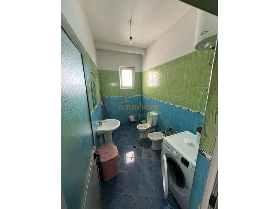 Tirane, jepet me qera apartament 1+1 Kati 5, 60 m² 370 € (Dritan Hoxha)