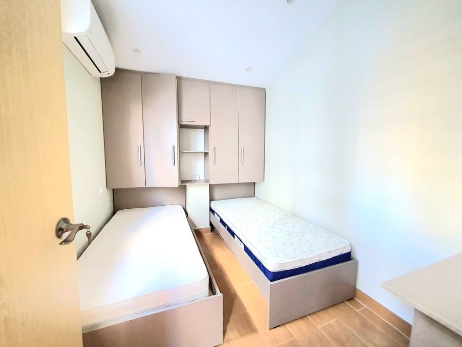 Tirane, jepet me qera apartament 2+1 Kati 3, 150 m² 650 € (Myslym Shyri)