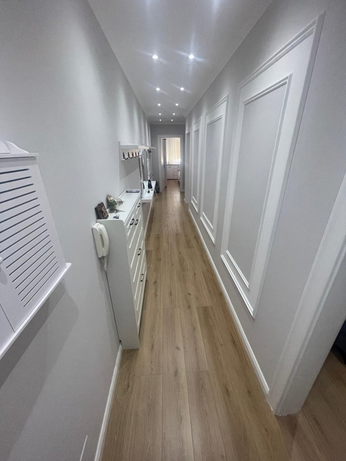 Tirane, jepet me qera apartament 2+1 Kati 11, 100 m² 850 € (Perballe Delijorgjit)