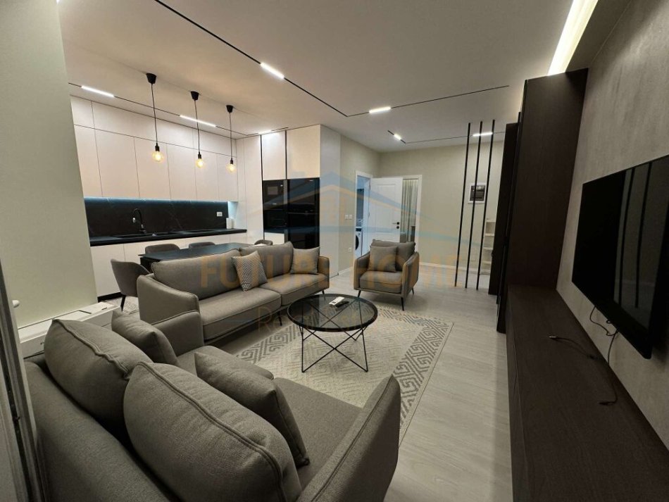 Tirane, jepet me qera apartament 2+1 Kati 2, 104 m² 900 € 