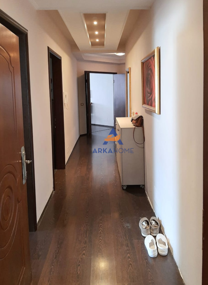 Tirane, shitet apartament 2+1 Kati 5, 112 m² 225.600 € (RRAPO HEKALI)