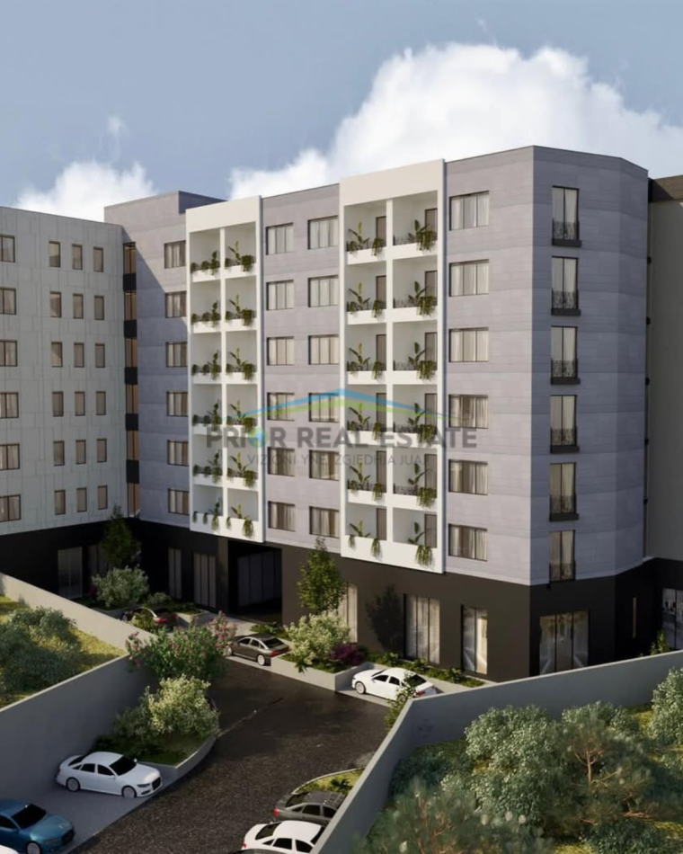 Tirane, shitet apartament 2+1+Ballkon Kati 4, 95 m² 92.500 € (Pakuqan)