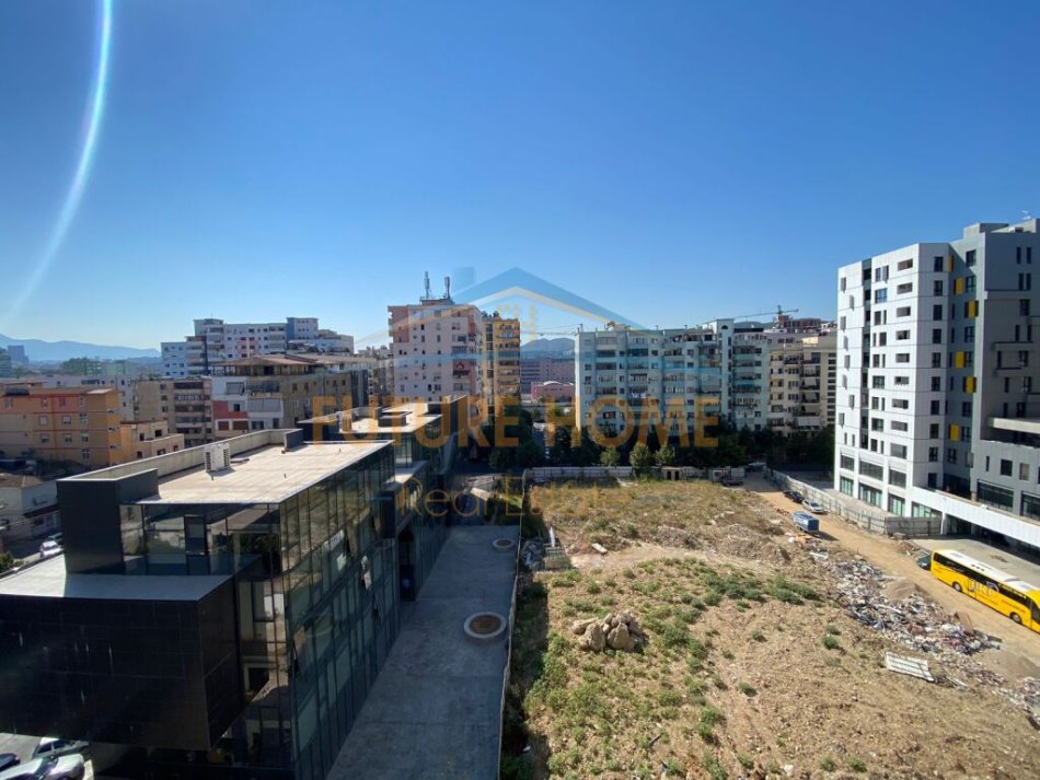 Tirane, shes apartament 1+1+Ballkon Kati 6, 70 m² 181.000 € (Rruga e Kavajes)