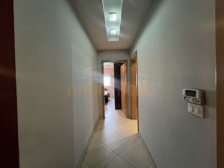 Tirane, shitet apartament 2+1 Kati 6, 112 m² 154.000 € (UNAZA E RE)