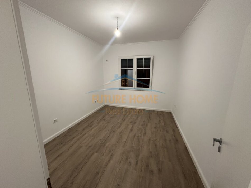 Tirane, shitet 2+1 Kati 3, 68 m² 150.000 € 
