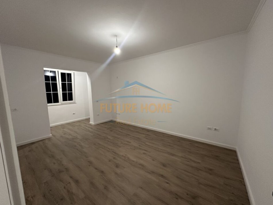 Tirane, shitet 2+1 Kati 3, 68 m² 150.000 € 