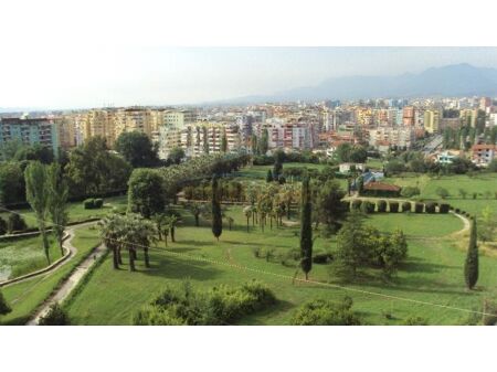 Shitet, Apartament 2+1+2 , Kopshti Botanik, Tirane. AREA44211