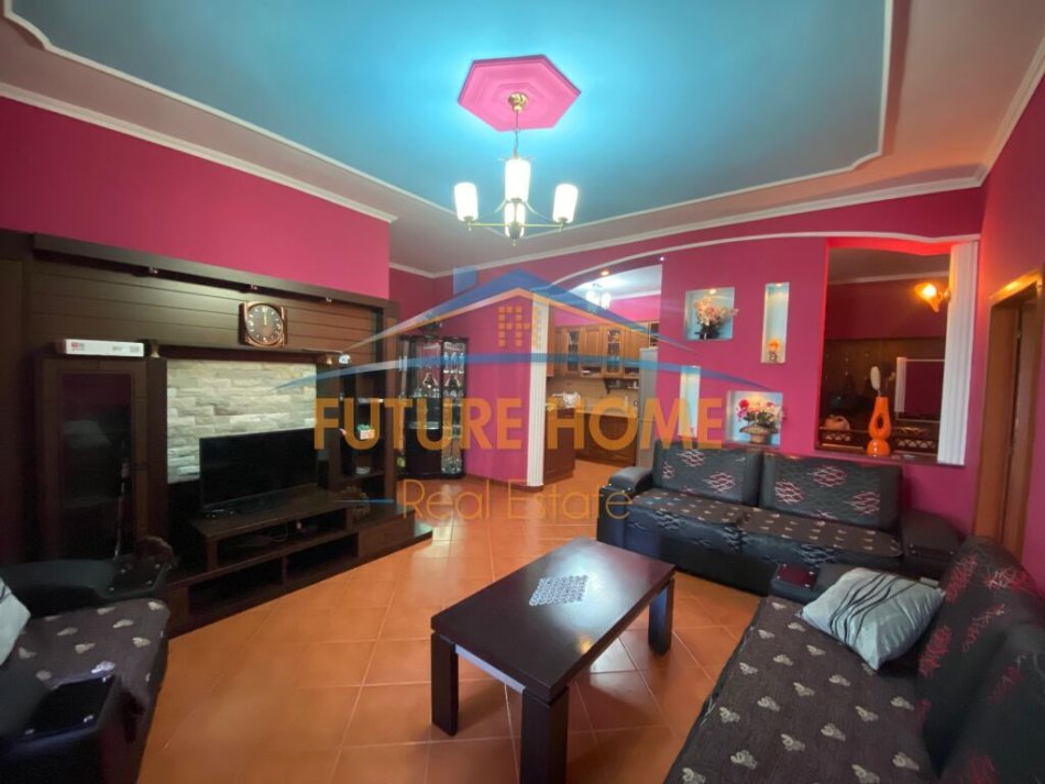 Tirane, shitet apartament 2+1 Kati 4, 104 m² 125.000 € (Rruga Aleksandri i Madh)