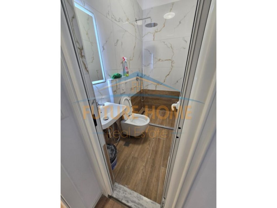 Tirane, shitet apartament 2+1+Ballkon Kati 2, 87 m² 210.000 € (RRUGA E ELBASANIT)