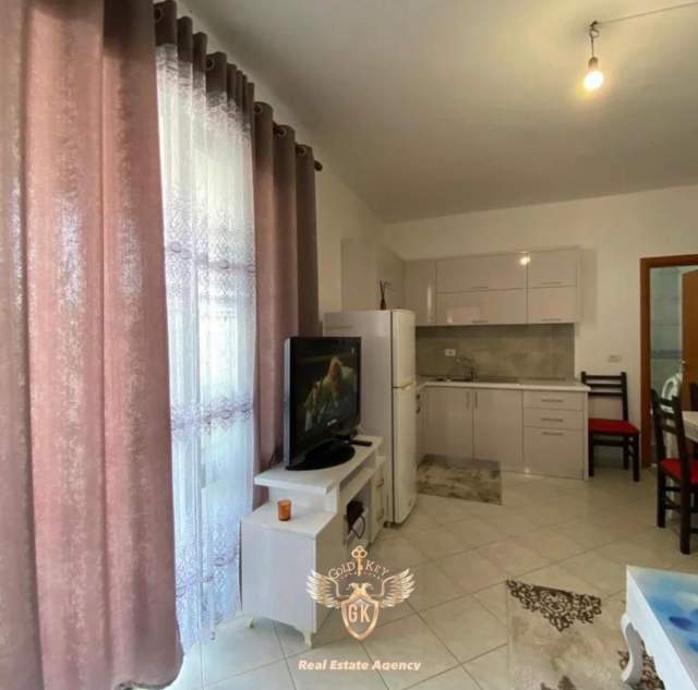Durres, jap me qera apartament 1+1+BLK Kati 9, 75 m² 220 Euro (🏡Lagja 13,Plazh Durres)