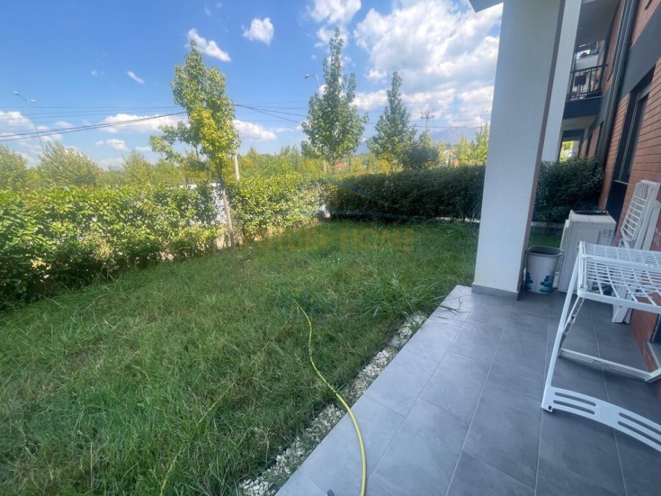 Tirane, shes apartament 2+1+Ballkon Kati 0, 116 m² 350.000 € (Liqeni Thate{+Post Parkimi)