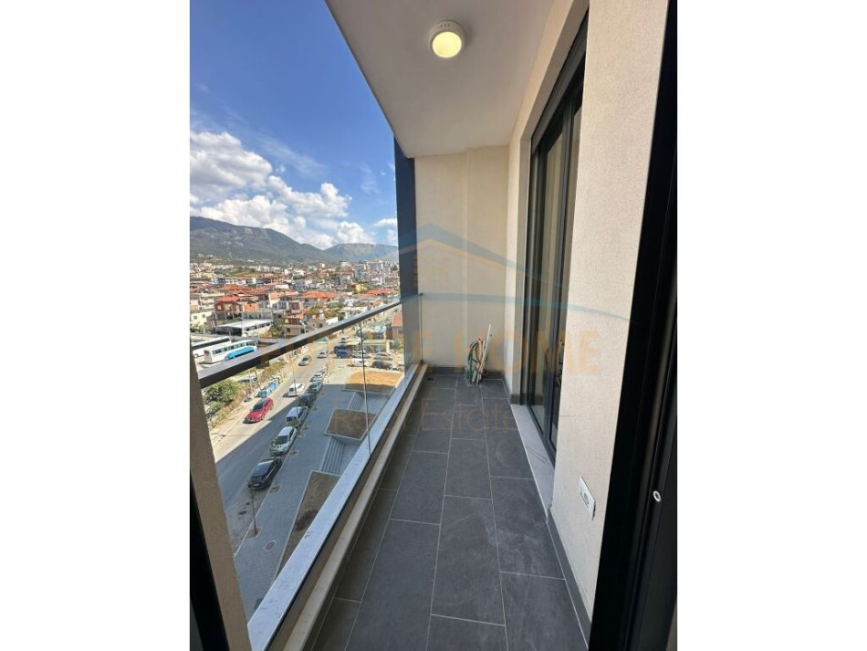 Tirane, shitet apartament 1+1+Ballkon Kati 5, 64 m² 110.660 € (Porcelan)
