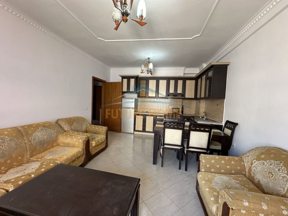 Tirane, shitet apartament 2+1+Aneks+Ballkon Kati 8, 90 m² 105.000 € (Astir)