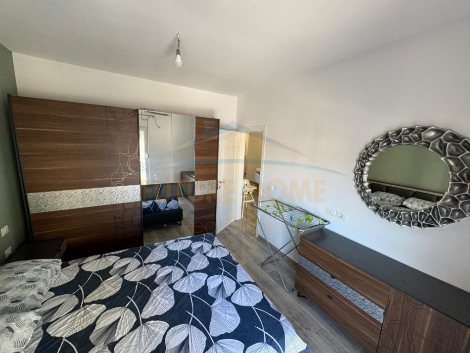 Durres, shitet apartament 2+1 Kati 7, 86 m² 135.000 € (Plazh rrota e kuqe, Durres.)