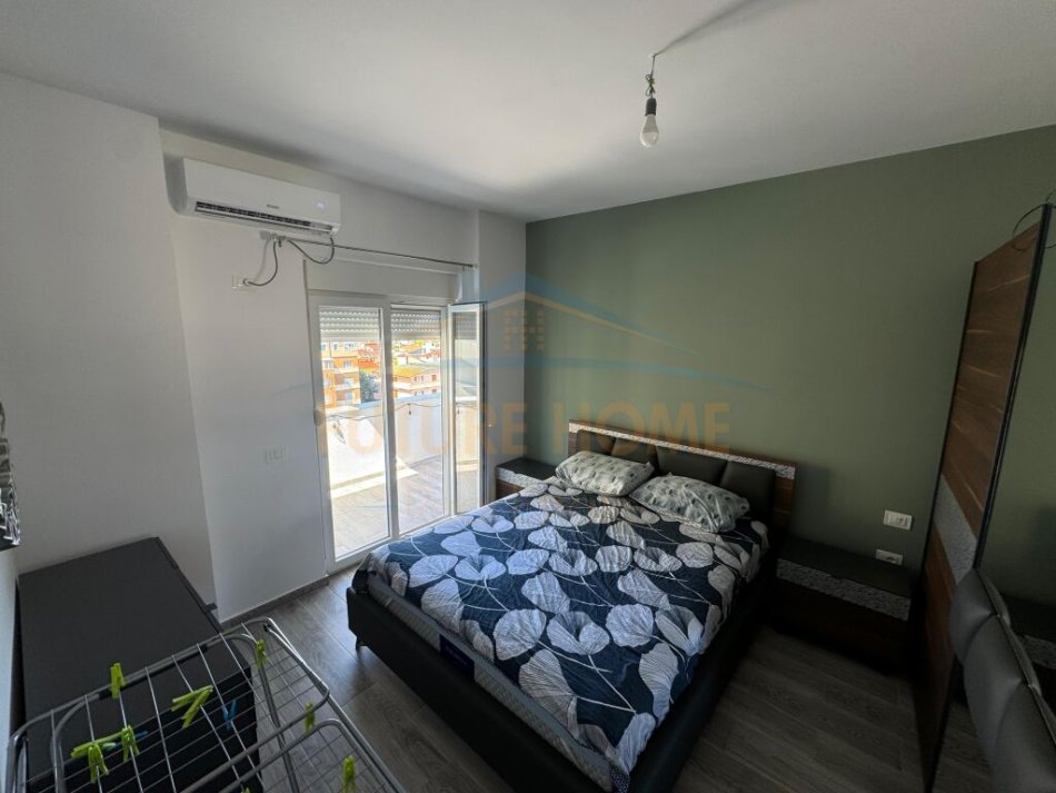 Durres, shitet apartament 2+1 Kati 7, 86 m² 135.000 € (Plazh rrota e kuqe, Durres.)