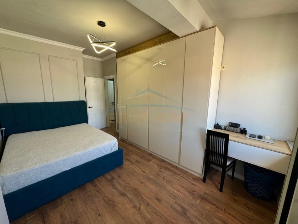 Tirane, shitet apartament 2+1+Ballkon Kati 5, 57 m² 160.000 € (Kodra e Diellit)