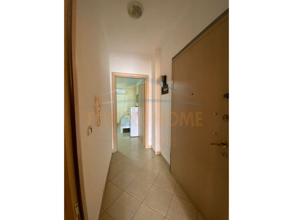 Durres, jepet me qera apartament 2+1 Kati 4, 100 m² 450 € (Plazh Iliria, Durres)