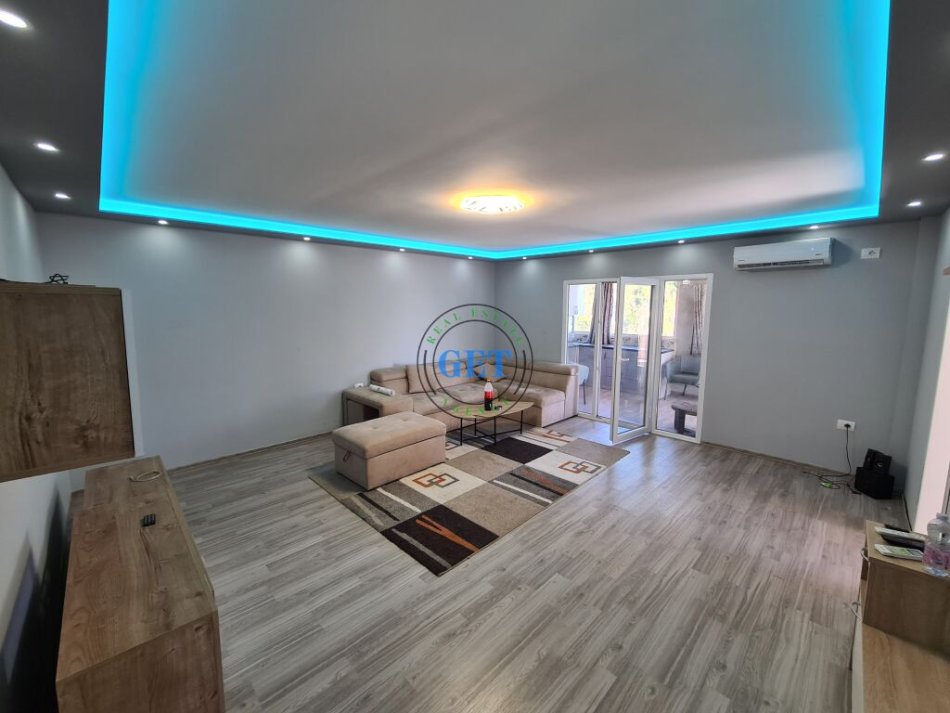 Durres, shitet 1+1+Ballkon Kati 0, 77 m² 75.000 € (Shkembi kavajes, Durres)