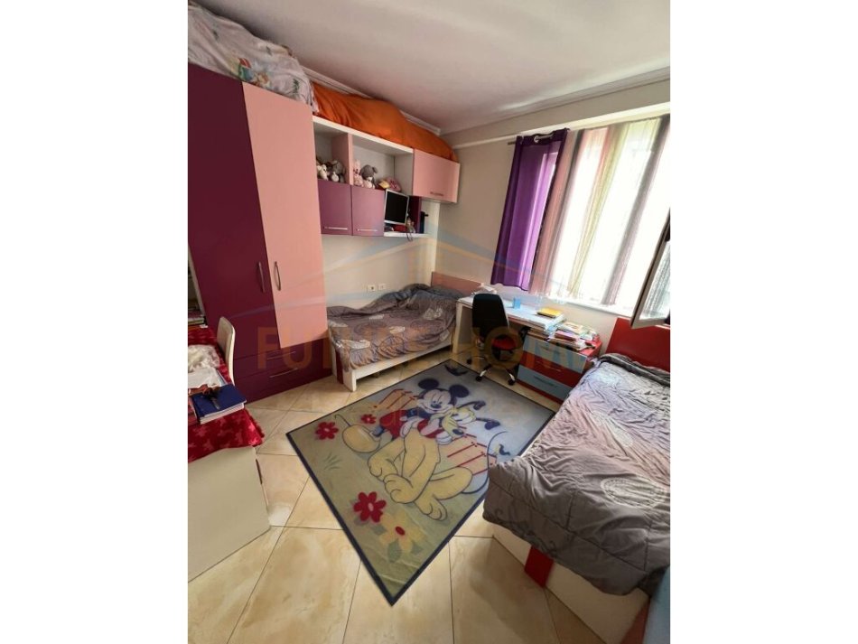 Tirane, shitet apartament 2+1 Kati 5, 99 m² 134,000 € (YZBERISHT