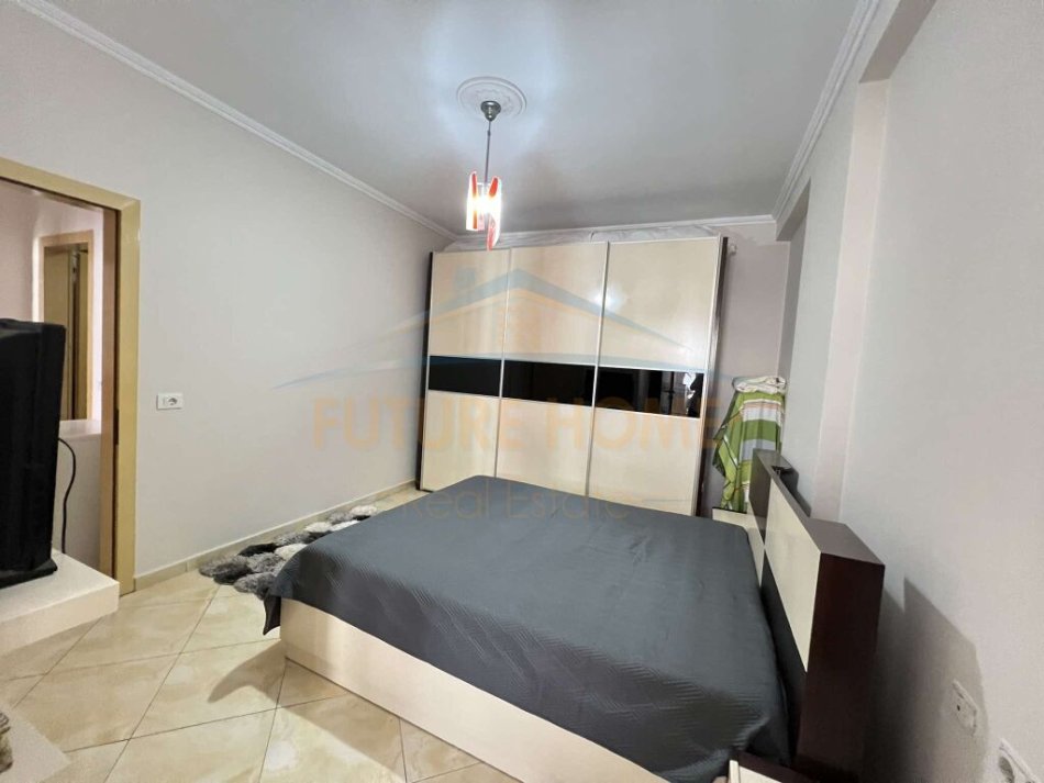 Tirane, shitet apartament 2+1 Kati 5, 99 m² 134,000 € (YZBERISHT